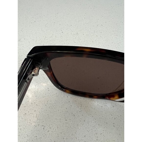 Prada PR A04S are bold brown tortoise square sunglasses - Picture 10 of 14
